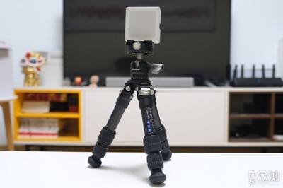 洋葱工厂布朗尼摄影灯套装 点亮专业摄影摄像服务的创意之光